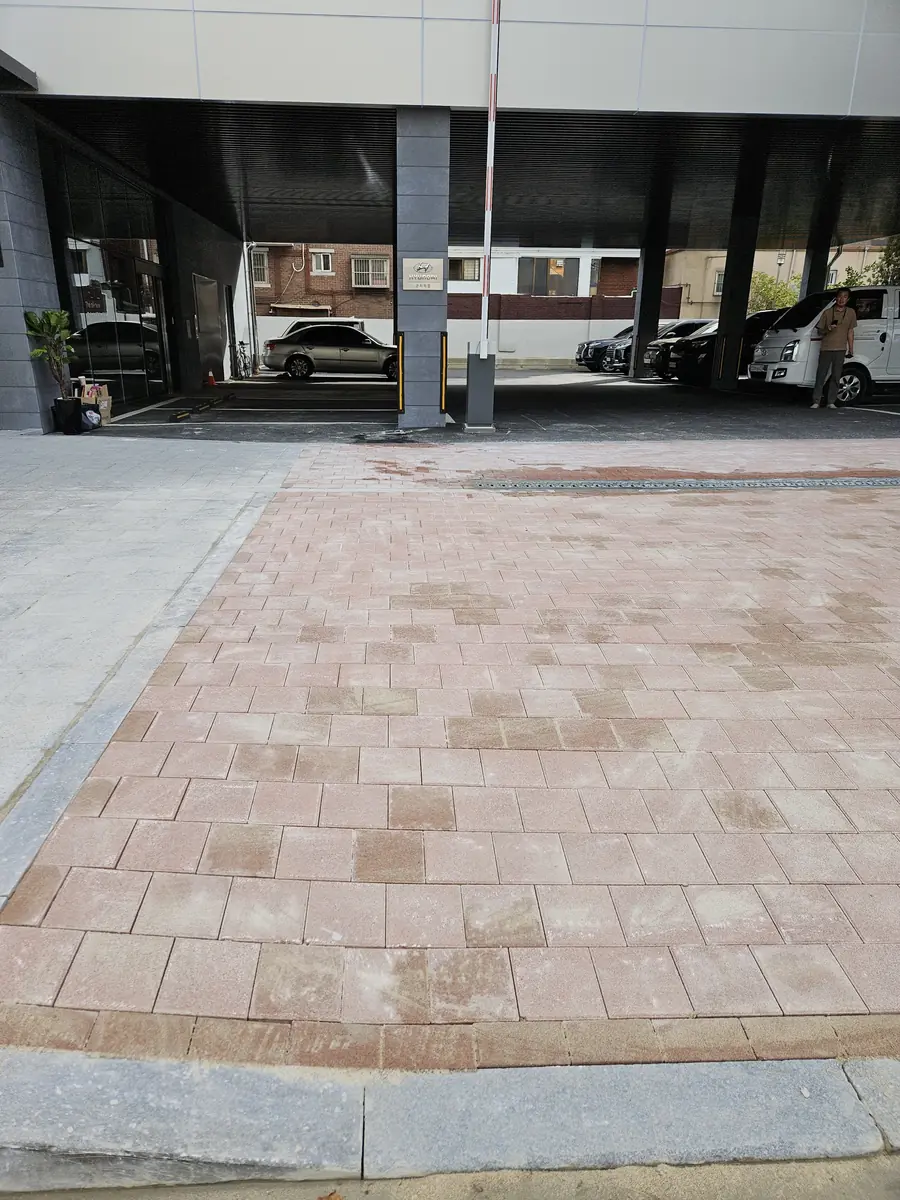 차량진입로확장시공 시공 후